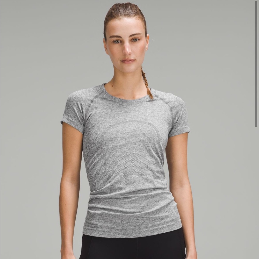 Lululemon swiftly tech short sleeve shirt